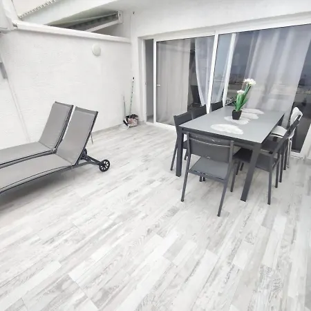 Sunshine Canarias Адехе