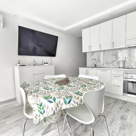 Sunshine Canarias Apartment